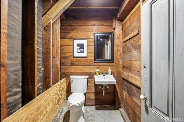 2273 Cayuga Avenue, San Francisco, CA 94112