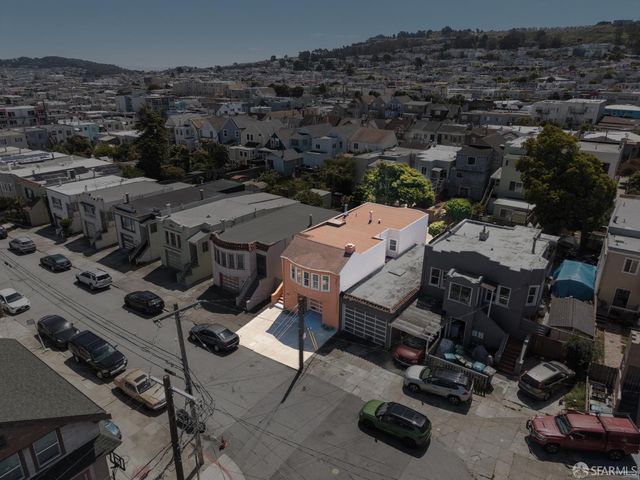 2273 Cayuga Avenue, San Francisco, CA 94112