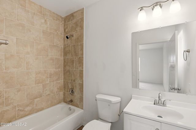 3880 S Huddy Place, Tucson, AZ 85735