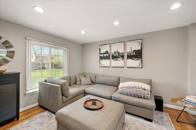 22959 Gary Lane, Saint Clair Shores, MI 48080