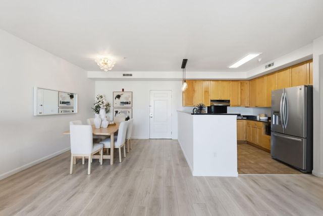 19503 Stevens Creek Boulevard 320, Cupertino, CA 95014