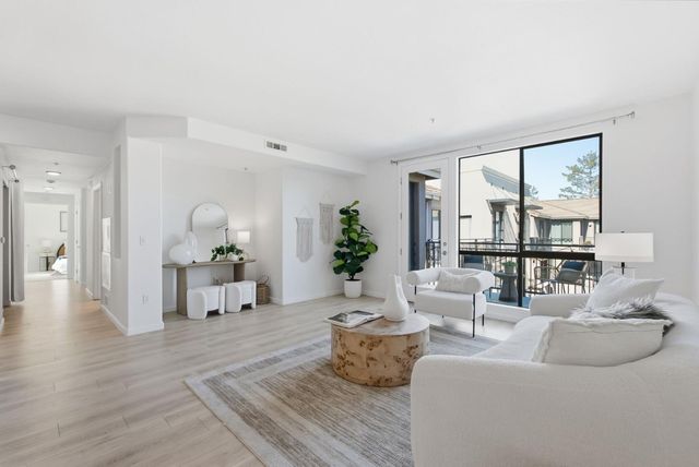 19503 Stevens Creek Boulevard 320, Cupertino, CA 95014