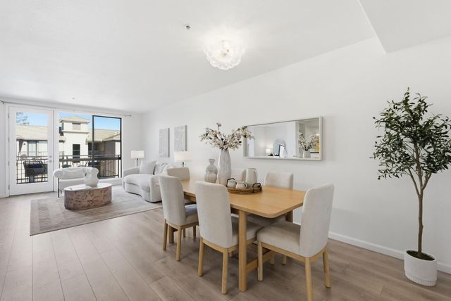 19503 Stevens Creek Boulevard 320, Cupertino, CA 95014