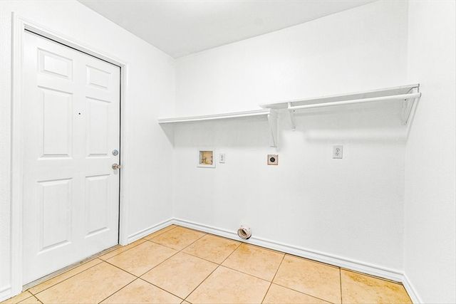 1013 La Mirada, Portland, TX 78374