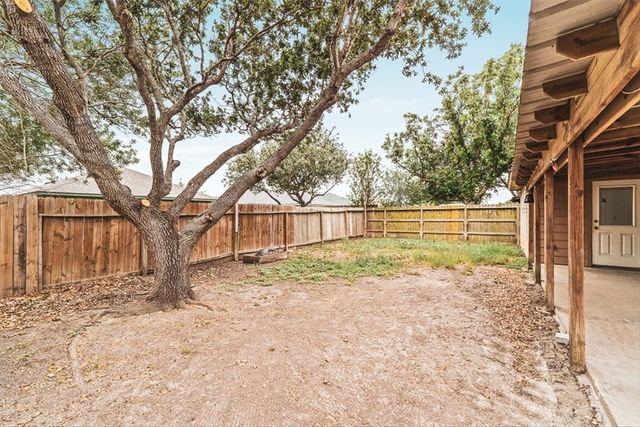 1013 La Mirada, Portland, TX 78374