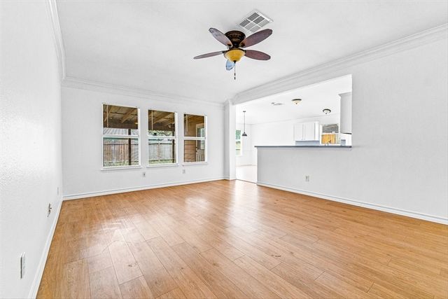 1013 La Mirada, Portland, TX 78374