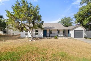 604 Whispering Hollow CIR, Point Venture, TX 78645