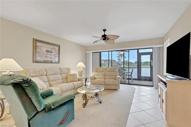 4330 Chantelle DR # F105, Naples, FL 34112