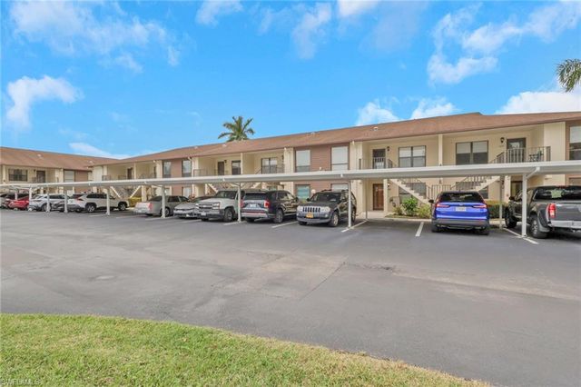 4330 Chantelle DR # F105, Naples, FL 34112