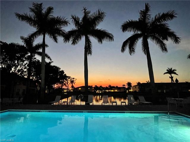 4330 Chantelle DR # F105, Naples, FL 34112