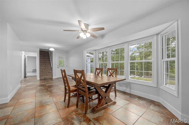 10 Briarwood Court, Warrenton, MO 63383
