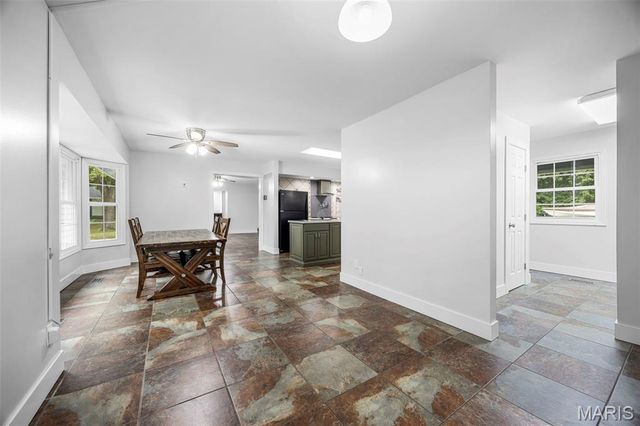 10 Briarwood Court, Warrenton, MO 63383