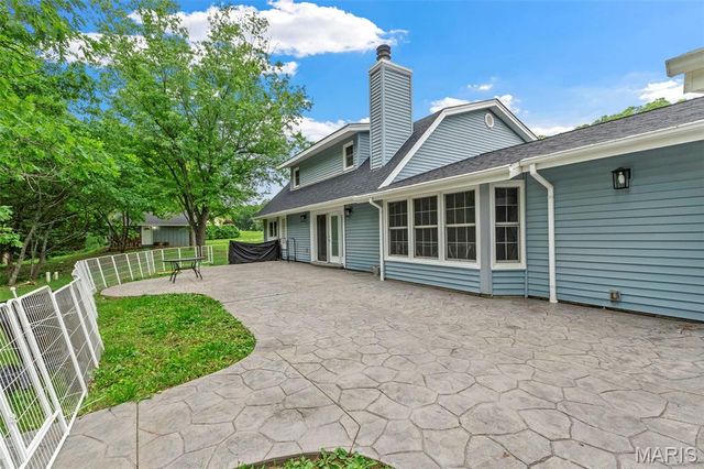10 Briarwood Court, Warrenton, MO 63383