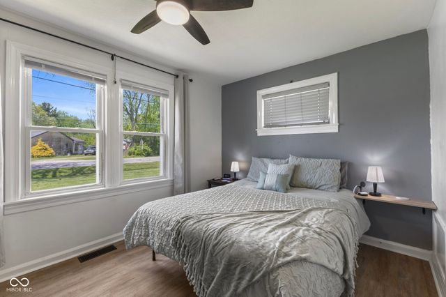 5429 W Mooresville Road, Indianapolis, IN 46221