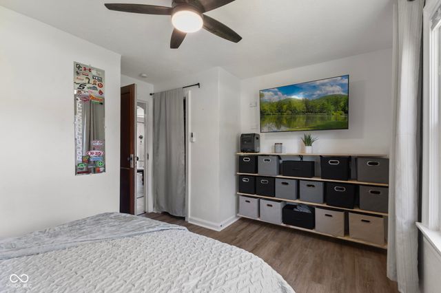 5429 W Mooresville Road, Indianapolis, IN 46221