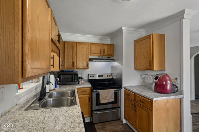 5429 W Mooresville Road, Indianapolis, IN 46221