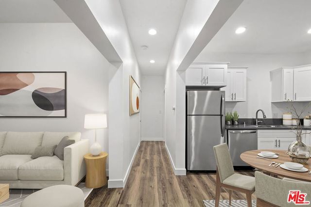 2757 San Marino Street 6, Los Angeles, CA 90006