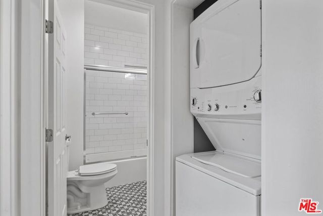 2757 San Marino Street 6, Los Angeles, CA 90006