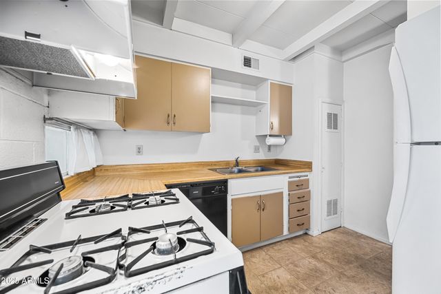 1101 E BETHANY HOME Road 8, Phoenix, AZ 85014