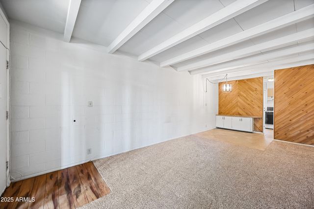 1101 E BETHANY HOME Road 8, Phoenix, AZ 85014