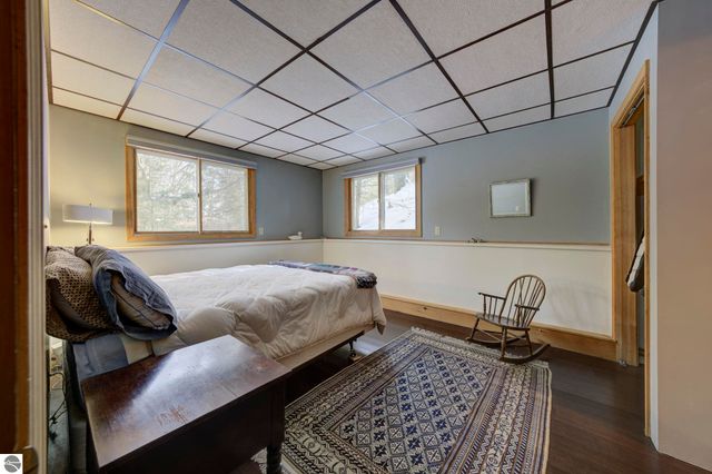 3312 Old State Road, Frankfort, MI 49635