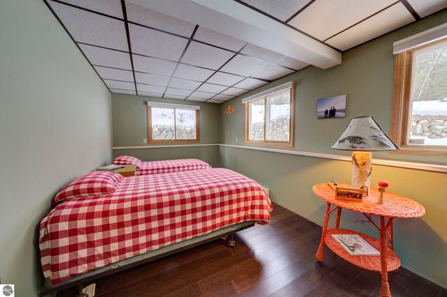 3312 Old State Road, Frankfort, MI 49635