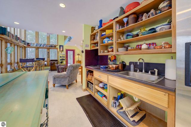 3312 Old State Road, Frankfort, MI 49635