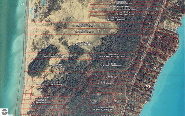 3312 Old State Road, Frankfort, MI 49635