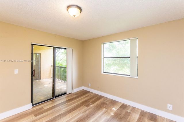 5721 Riverside Dr 202B5, Coral Springs, FL 33067