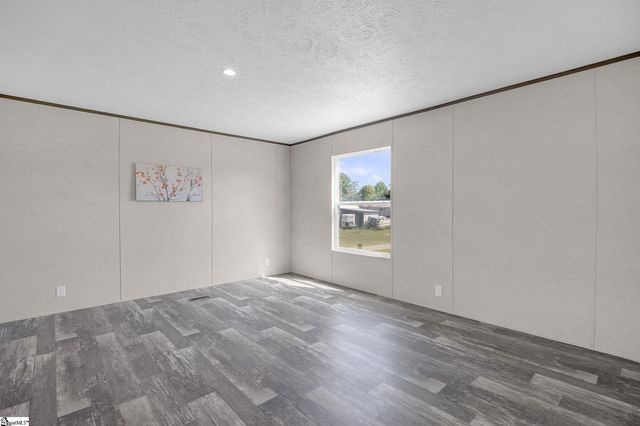 375 Griggs Road, Six Mile, SC 29682