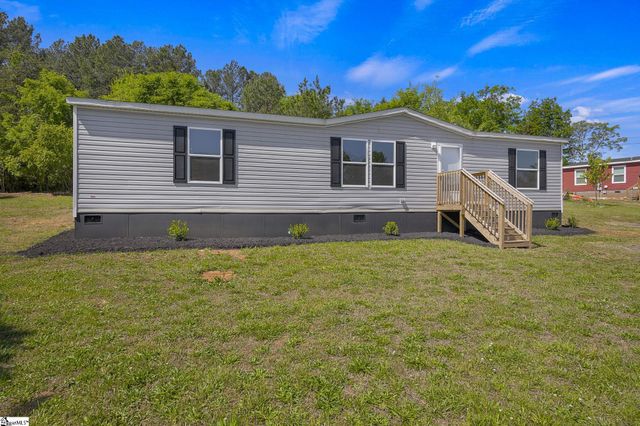 375 Griggs Road, Six Mile, SC 29682