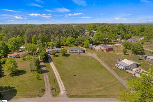 375 Griggs Road, Six Mile, SC 29682