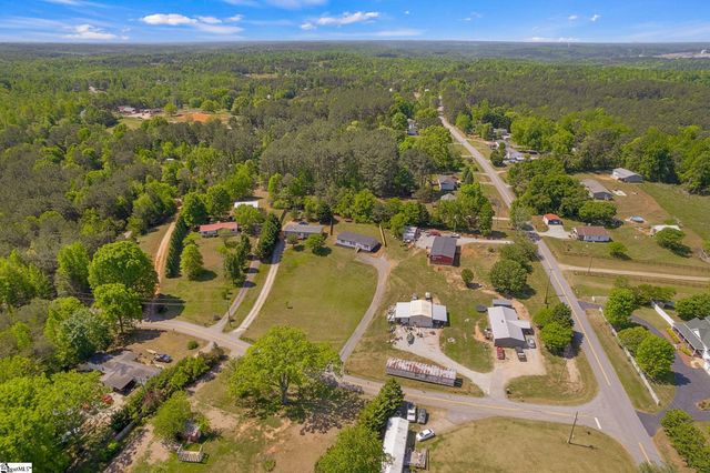 375 Griggs Road, Six Mile, SC 29682