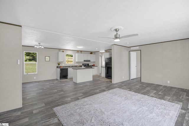 375 Griggs Road, Six Mile, SC 29682