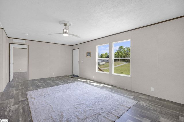 375 Griggs Road, Six Mile, SC 29682