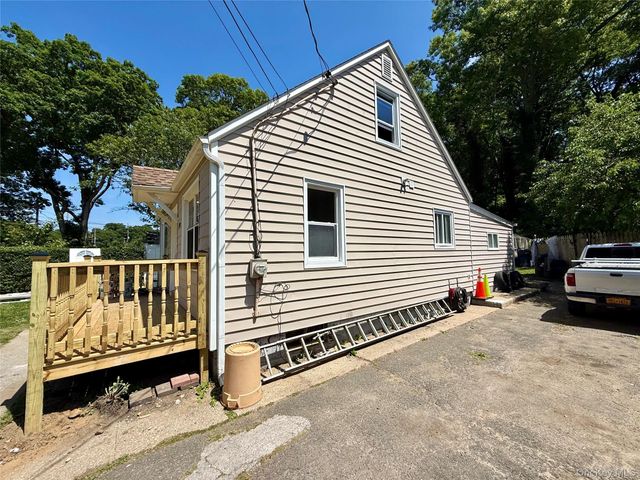 398 Central Islip Boulevard, Ronkonkoma, NY 11779