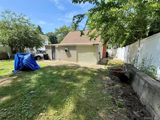 398 Central Islip Boulevard, Ronkonkoma, NY 11779