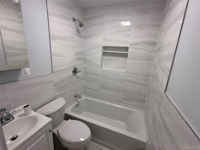 398 Central Islip Boulevard, Ronkonkoma, NY 11779