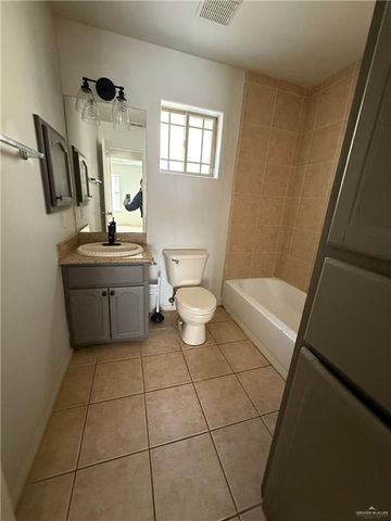 1208 S Diplomat Drive 4, Pharr, TX 78577