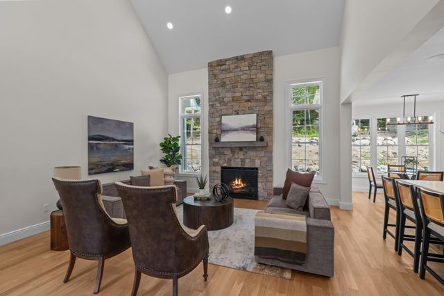 15 Rising Ridge Road, Campton, NH 03223