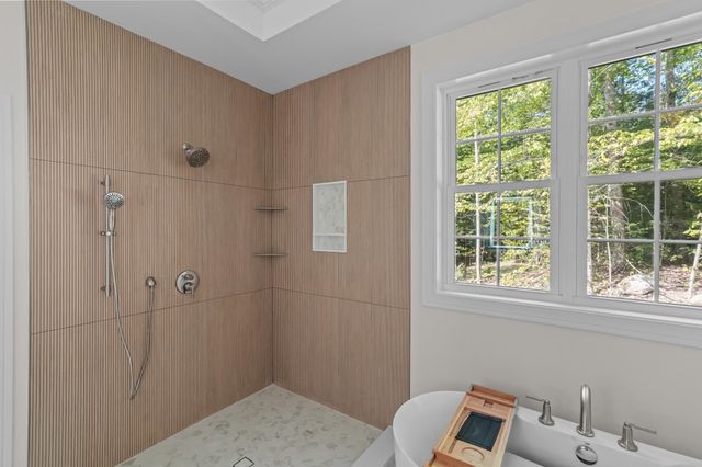 15 Rising Ridge Road, Campton, NH 03223