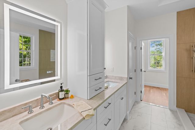 15 Rising Ridge Road, Campton, NH 03223