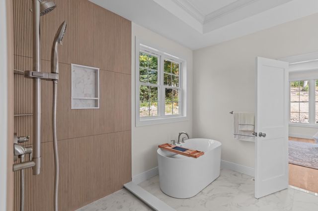 15 Rising Ridge Road, Campton, NH 03223