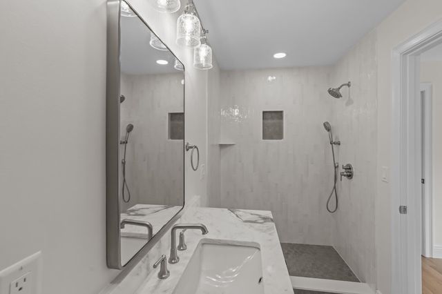 15 Rising Ridge Road, Campton, NH 03223