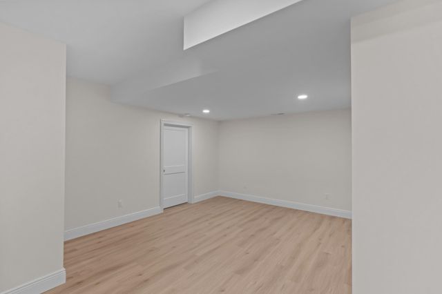 15 Rising Ridge Road, Campton, NH 03223