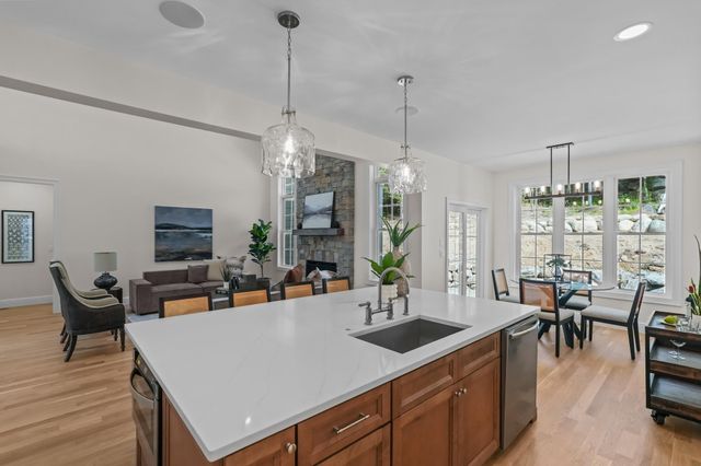 15 Rising Ridge Road, Campton, NH 03223