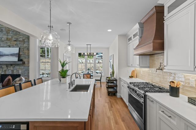 15 Rising Ridge Road, Campton, NH 03223