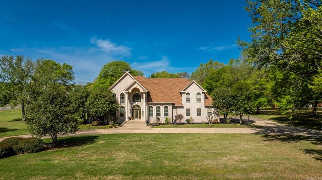 6 Shady Grove, Ward, AR 72176