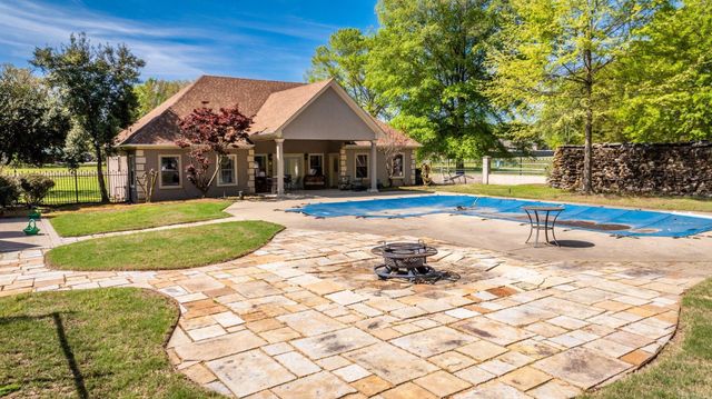 6 Shady Grove, Ward, AR 72176