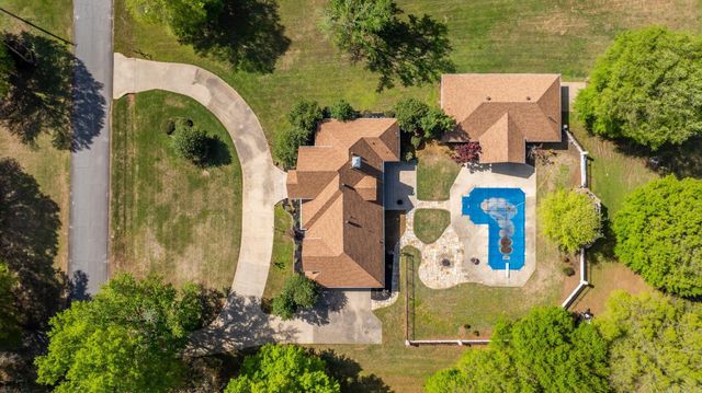 6 Shady Grove, Ward, AR 72176